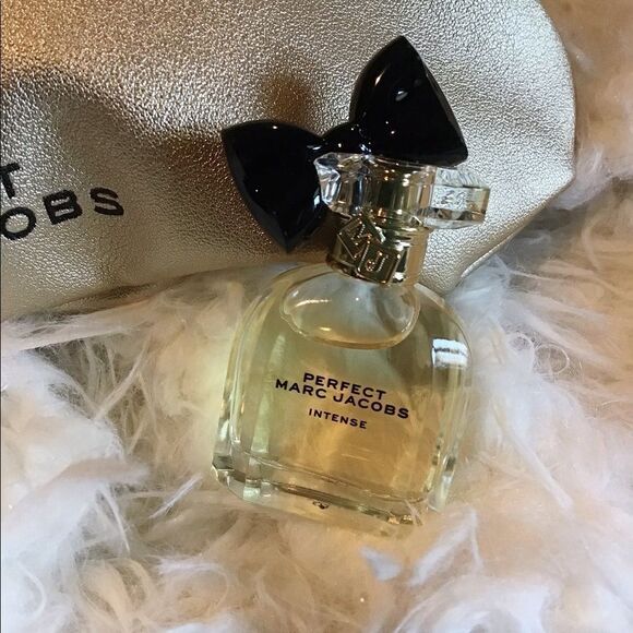 Marc Jacobs Coin Purse - Picture 3 of 3